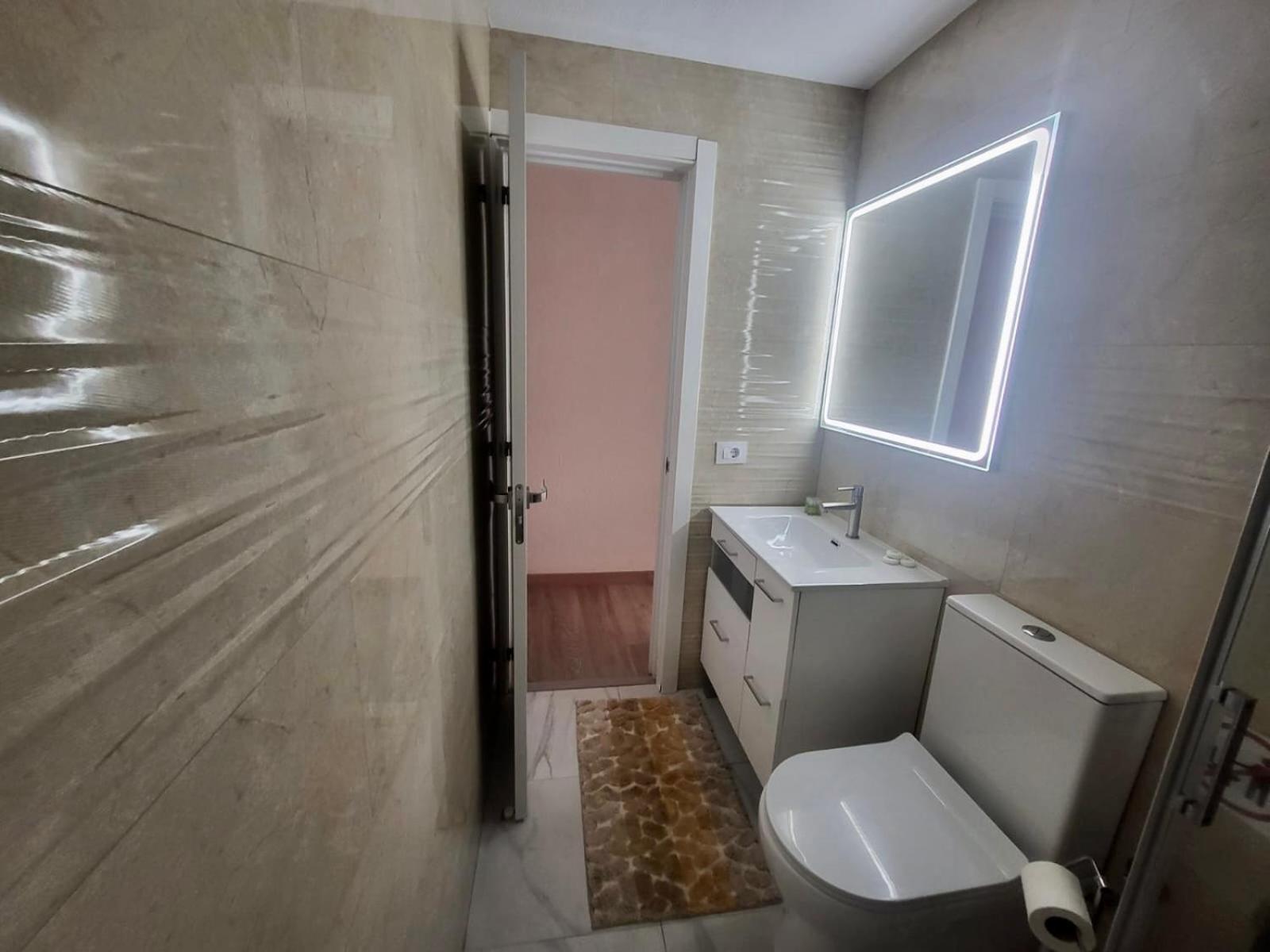 2 Bedrooms Flat 50 Mts Away From Las Canteras Beach 라스팔마스 외부 사진